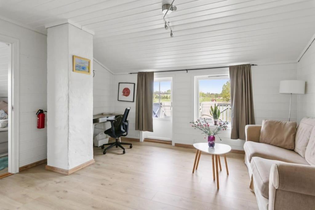 Hyggelig Enebolig Pa Notteroy, Rett Ved Golfbane Villa Eksteriør bilde